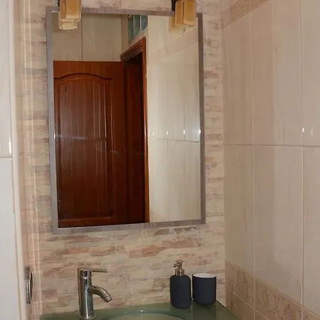 The Confort House Bed & Breakfast 3*